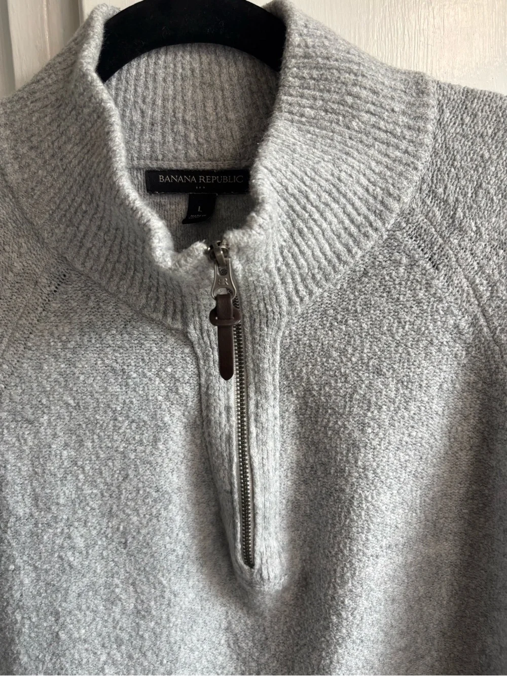 Banana Republic Men's Light Gray Half-Zip Sweater